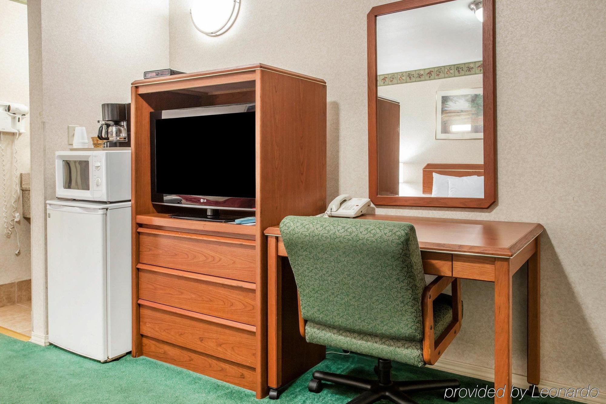 Studio 6 Suites Vancouver Wa Waterfront Esterno foto